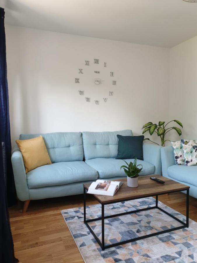 Cheerful 1 Private Room-Ensuite With Free Parking Silverdale  Eksteriør billede